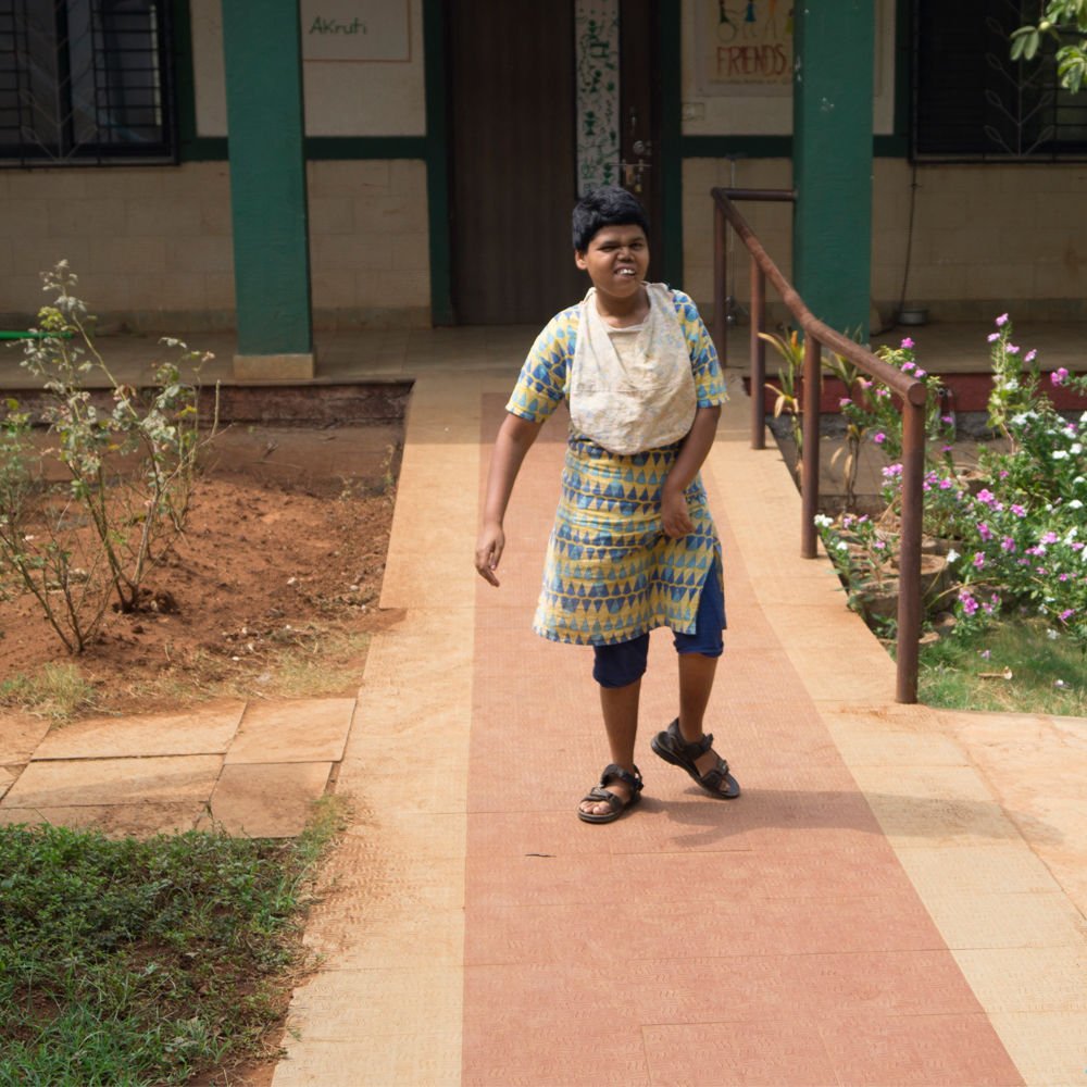 vanitha-during-the-morning-walk-umang-wwti-karjat